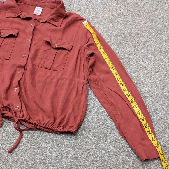 (2/$25) No Boundaries coral full sleeve button down shirt ruched waist tie - Picture 14 of 14